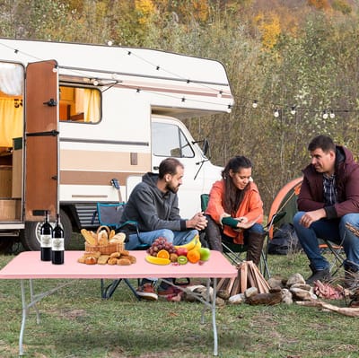 Campingtafel - Opvouwbaar Met Handgreep En Sterk Frame - Voor Kamperen Picknick En Feest - Kunststof En Staal - 180x73,6x73,6 Cm - Roze