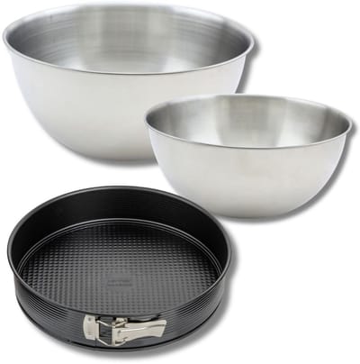 Set bestaande uit 1 springvorm 28 cm, 1 spatel Zenker en 2 mengkommen van roestvrij staal Fackelmann