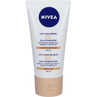 NIVEA Essentials 5-in-1 BB Crème Light - SPF 15 - BB Cream - Met jojoba-olie - Gekleurde Dagcrème - Hydrateert en Camoufleert - 50 ml