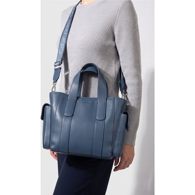 Calvin Klein Webbing Strap Small Tote Key Largo Taglia: OS | Borse a mano Outlet | Donna