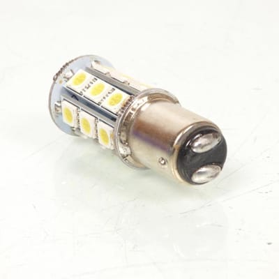 Witte 12V LED-lamp met BA15D-fitting, 410 lumen RMS, voor motorfietsen, auto's en scooters, nieuw