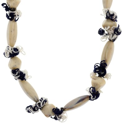 Behave - Lange ketting met beige stenen - 116 cm