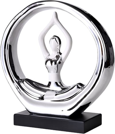 Decopatent - Yoga Beeld Vrouw - Sculptuur Yoga dame - Woman Woondecoratie - Yoga meditatie houding - Decoratie beeld Rond - Afm. 26x8.8.x27 Cm - Kleur: Zilver