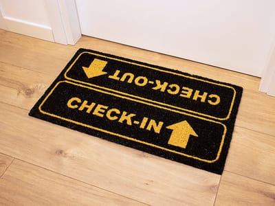 i-total - Deurmat Check-In Check-Out