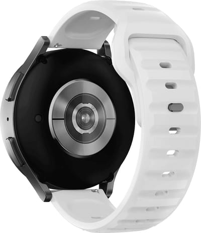 Stravo Outdoor siliconen smartwatch bandje 20mm - geschikt voor Samsung Galaxy Watch 7 (40 & 44mm) / Watch 6 (Classic) / Watch 5 (Pro) / Watch 4 (Classic) / Watch 3 41mm / Watch 1 42mm / Watch Active / Watch FE / Gear Sport - Wit