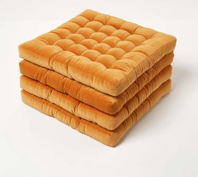 Homescapes stoelkussens – set van 4 zitkussens – fluweel – oranje – 40x40 cm – met lint – voor eetkamer & buitengebruik