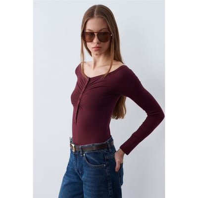Slim-fit Bootuit Top