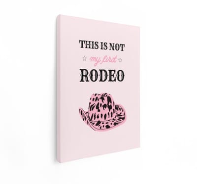 Artaza Canvas Schilderij Roze Cowboyhoed - 30x40 cm - Wanddecoratie Quote Rodeo - Muurdecoratie Koeprint - Schilderijen Op Canvas