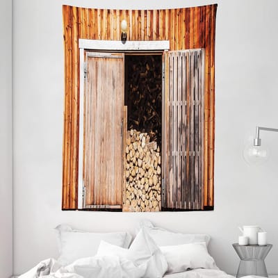 ABAKUHAUS rustiek wandkleed, schuur met brandhout op het platteland, woonkamer slaapkamer wanddoek zijdezacht satijn tapijt, 150 x 200 cm, oranjebruin