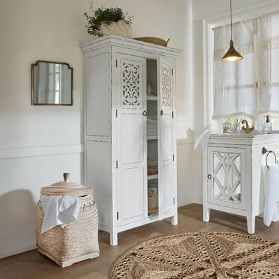 LOBERON Kast Marvoux antiekwit