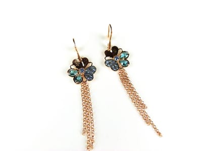 Oorringen Model Blossom Long zilveren oorringen oorbellen roos goud verguld gezet met blauwe stenen
