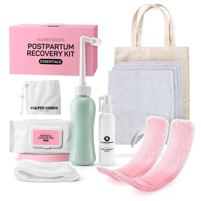 Vulpes Goods®BabyCare - Postpartum Kit - Kraampakket voor Herstel na Bevalling - Peri Bottle, Witch Hazel Spray, Hazel Liners, Kraam Ondergoed & Cooling Pads - Kraamcadeau voor Mama - Kraam Kit - Postpartum Box - Vaginale Douche - Incl. Schoudertas