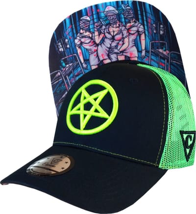 Capiche® Trucker Pet Heren – Cursed Nurse – Zwart & Neongroene Pentagram & Neongroene Mesh – Verstelbaar met Druksluiting – Sportcap – Mannen Petten – Vervloekte Verpleegkundige Pet