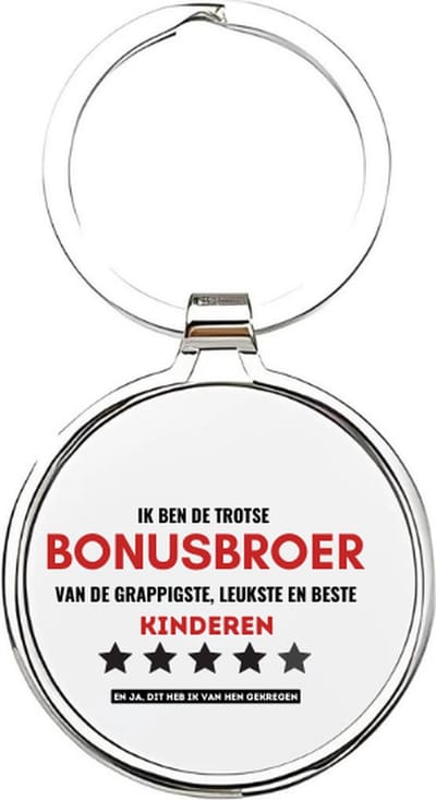 Akyol - ik ben een trotse bonusbroer van de grappigste, leukste en beste kinderen ooit Sleutelhanger - Broer - de leukste bonusbroer - bonusbroer sleutelhanger - broers sleutelhanger - sleutelhanger bonusbroer - familie sleutelhanger - 4 x 7,5 CM