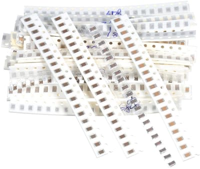 MTTproducts - Assortiment van 720 Chipweerstanden en Condensatoren voor Elektronische Projecten