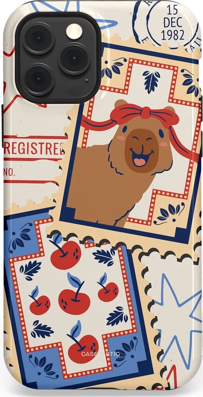 Casetastic hoesje geschikt voor Apple iPhone 12 / Apple iPhone 12 Pro - MagSafe - Dubbellaagse bescherming - Kerst Capibara Post van de Noordpool - Fashion Case - Lichtgrijs Zand Terracotta