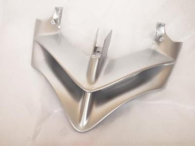 luchtinlaat voor aprilia 125 leonardo scooter 1999 - 2001 ap8139432 nieuw