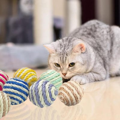 Sandeer Shop Set van 9 sisal ballen voor katten, 4,3 cm, verschillende kleuren, voor katten, krabben, interactief speelgoed voor binnen en katten, willekeurige kleur sisal bal