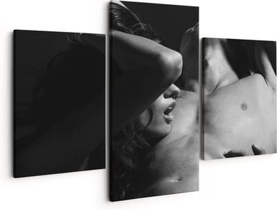 Artaza Canvas Schilderij Drieluik Naakte Vrouw met Man - Liefde Koppel - Zwart Wit - 150x120 cm - Groot - Wanddecoratie Woonkamer - Schilderijen - Muurdecoratie
