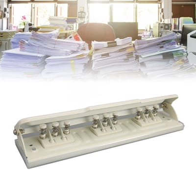 Dailygoods- Perforator 9 Gaten - Antislip - Stabiele Werking - Onafhankelijke Snijkop - 8 Vellen - Duurzaam Metaal - Papierpons