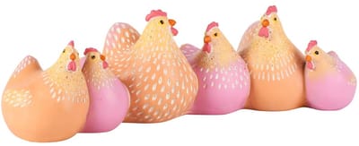 Dekoratief | Kippen zittend op een rij, roze/wit resina, 26x8x7cm | A260803