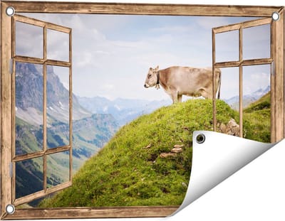 Gards Tuinposter Doorkijk Koe in de Bergen - 60x40 cm - Tuindoek - Tuindecoratie - Wanddecoratie buiten - Tuinschilderij