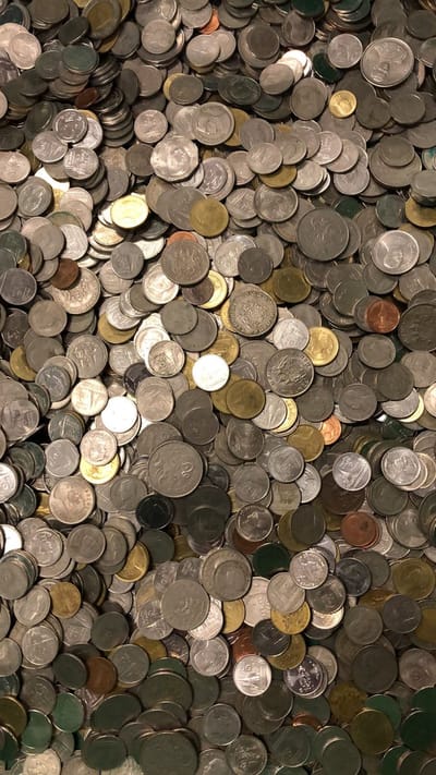 Munten Thailand - Een 1/2 kilo authentieke Thaise munten voor uw verzameling, kunstproject, souvenir of als uniek cadeau. Gevarieerde samenstelling.