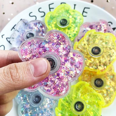 Fidget Spinner voor Stressverlichting - Bloemblaadje Draaiende Gyro Bureau Speelgoed voor Volwassenen & Kinderen, Draagbaar ADHD Angstverlichting Cadeau yellow