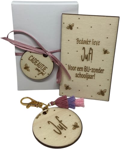 Cadeaudoosje Juf | bij-zonder| ROZE | liefste juf | einde schooljaar | kleine attentie | de liefste ben jij | topper | cadeau