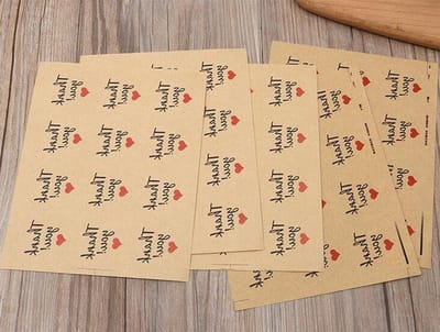 Ronde Bedankstickers met Rode Hartjes - Zelfklevende Labels voor Decoratie, Verpakking en Crafting - Set van 240 Stuks