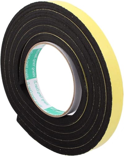 Allecto - Afdichtingsschuimtape - Weerstrip - Enkelzijdig - Wit - Raamisolatie - Deurisolatie - Schuimweerstrip - Geschikt voor alle typen ramen en deuren - Wit model 15 mm x 8 mm x 2 m/6,56 ft - Tochtwering en isolatie voor ramen en deuren.