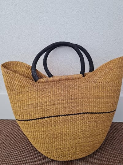 Grote handgemaakte tas van olifantengras – met leren handvat Naturel - Zwart
