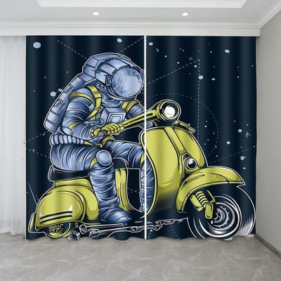 2 STUKS Coole Astronaut Gordijnen Astronaut Rijdt Motor Skateboard Bedrukte Gordijnen voor Jongens Slaapkamer Woonkamer Raamgordijnen (50Wx50H)x2(CM)&Grommet Top