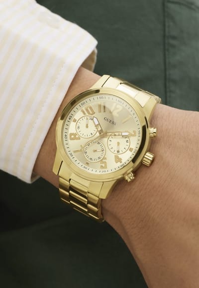 Guess Parker Quartz Analoog Horloge Goudkleurig Kast Gemaakt Van 100% Roestvrij Staal En Een Armband Van 100% Roestvrij Staal 44 GW1006G1, GW1006G2, GW1006G4