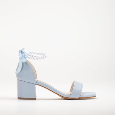 Illy Laag Block Hak Sandalen with Pearls