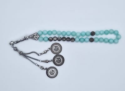 Handgemaakte naam tasbih 33 Kralen Natuursteen “AAA Amazonium” - met metaal tassel “Masha' allah"- Met je naam of de naam van uw geliefde- 8 mm diameter van de korrel