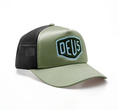 DEUS Shield Luxx Trucker cap - Khaki
