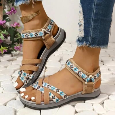 Hoge Kwaliteit Zomer Strand Platte Sandalen Vrouwen Slippers Casual Comfortabele Vrouwelijke Platte Sandalen Kralen Schoenen gratis verzending 39 bruin