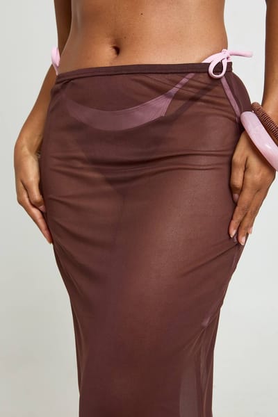 boohoo Dames Doorzichtige Mesh Strand Maxi Rok | Chocoladebruin | Maat: 40