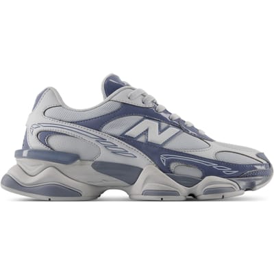 New Balance 9060R Sneakers Dames - Grijs - Maat 36 - Leer