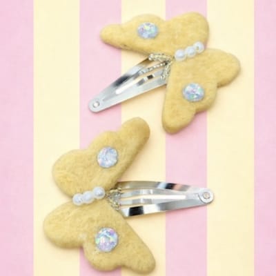Luna-Leena duurzame haarspeldjes vlinder geel (set) - L5cm - wol vilt - klik klak speld zilver - handgemaakt in Nepal - butterfly hair clips - haar accessoires - cadeau - feest - verjaardag - sieraad - dieren speldjes