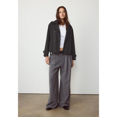 Stradivarius Korte, soepele trenchcoat met ceintuur  Zwart XS