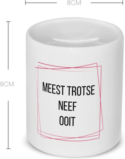 Akyol - meest trotse neef ooit Spaarpot - Neef - trotse neef - verjaardagscadeau - verjaardag - cadeau - cadeautje voor neef - neef artikelen - kado - geschenk - gift - 350 ML inhoud