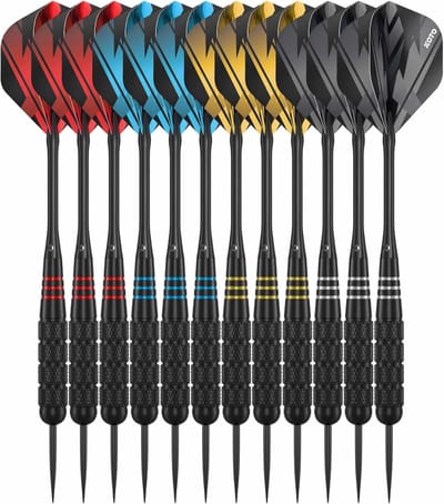 Thijox - KOTO Darts Set - 12 Messing Darts 23 Gram incl. Flights en Aluminium Schachten - Zwart Gecoat - Perfect voor Feest en Competitie