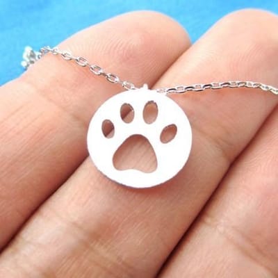GoedeDoelen.Shop | Ketting Hondenpootje Rond Zilverkleur | Honden Sieraad | Statement Ketting | Hondenpootje Sieraad | Herdenkings Ketting | Dierenliefde | Wellness-House