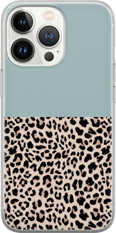 Leuke Telefoonhoesjes - Hoesje geschikt voor iPhone 13 Pro - Luipaard mint - Soft case - TPU - Luipaardprint - Blauw