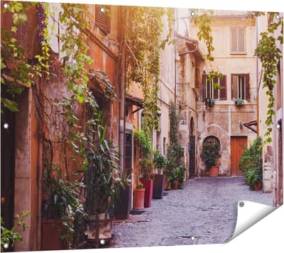 Gards Tuinposter Straatje in Rome met Groene Planten - 120x90 cm - Tuindoek - Tuindecoratie - Wanddecoratie buiten - Tuinschilderij