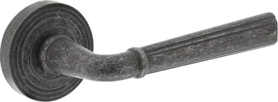 Intersteel Deurkruk Bellevue op rozet oud grijs