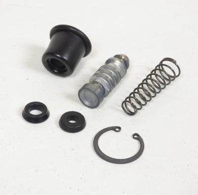 reparatieset tourmax hoofdremcilinder voor motor honda 125 varadero 2001 tot 2006 msr-103 nieuw