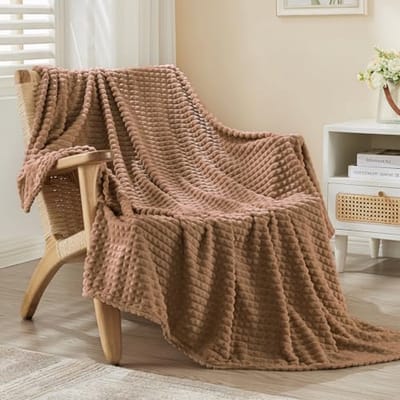 Fleece deken - Luxe plaid - Gezellig ontspannen - Zacht en warm - 150 x 203 cm - Bruin